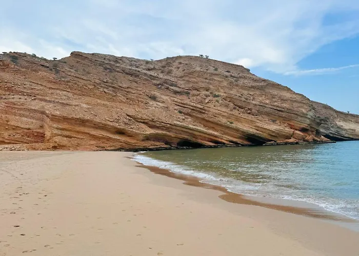 W Muscat Bay
